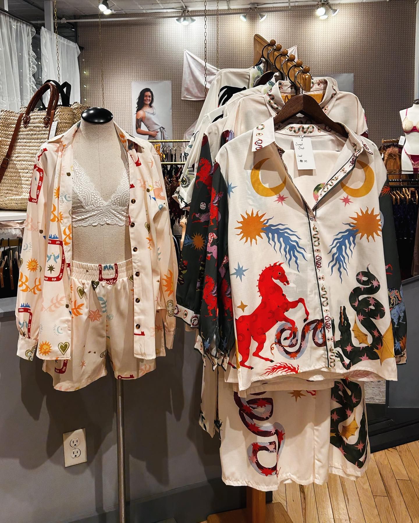 482003790 18058595498095368 479193469595830335 N