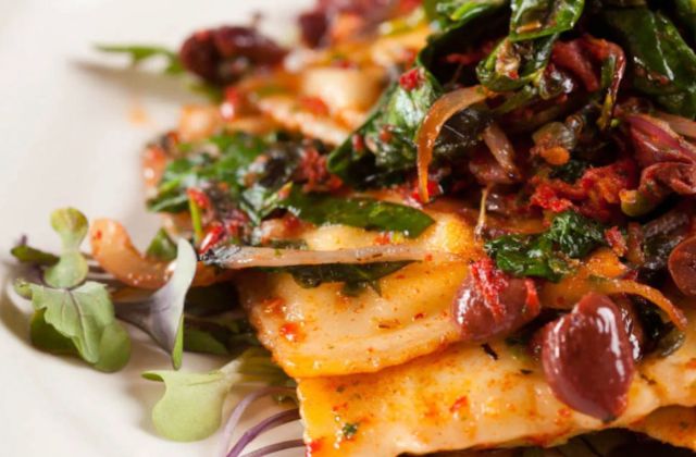 Paul And Elizabeth 1